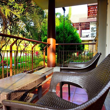7 Heaven Villas & Resorts Chikmagalur Exterior photo