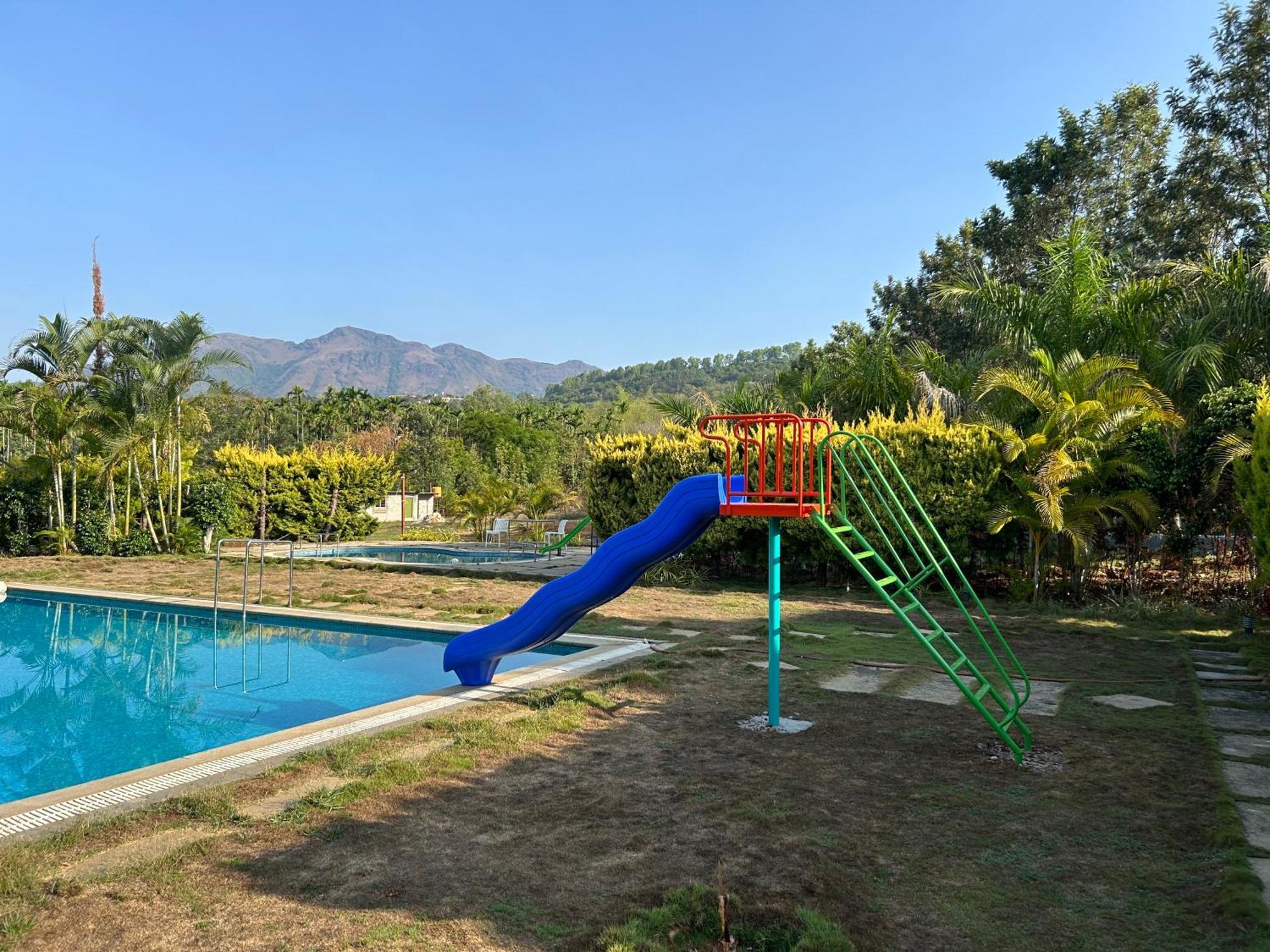 7 Heaven Villas & Resorts Chikmagalur Exterior photo