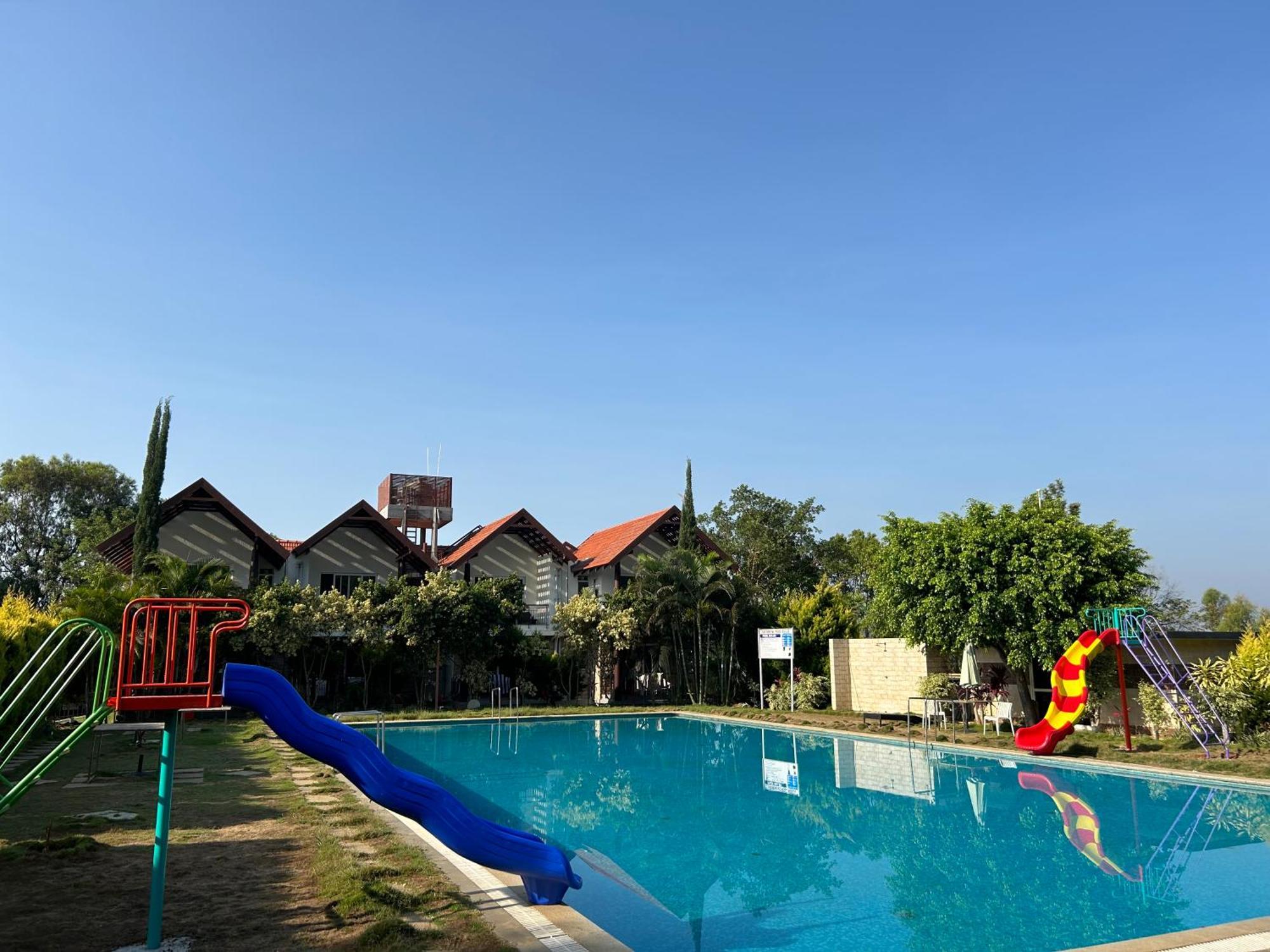 7 Heaven Villas & Resorts Chikmagalur Exterior photo