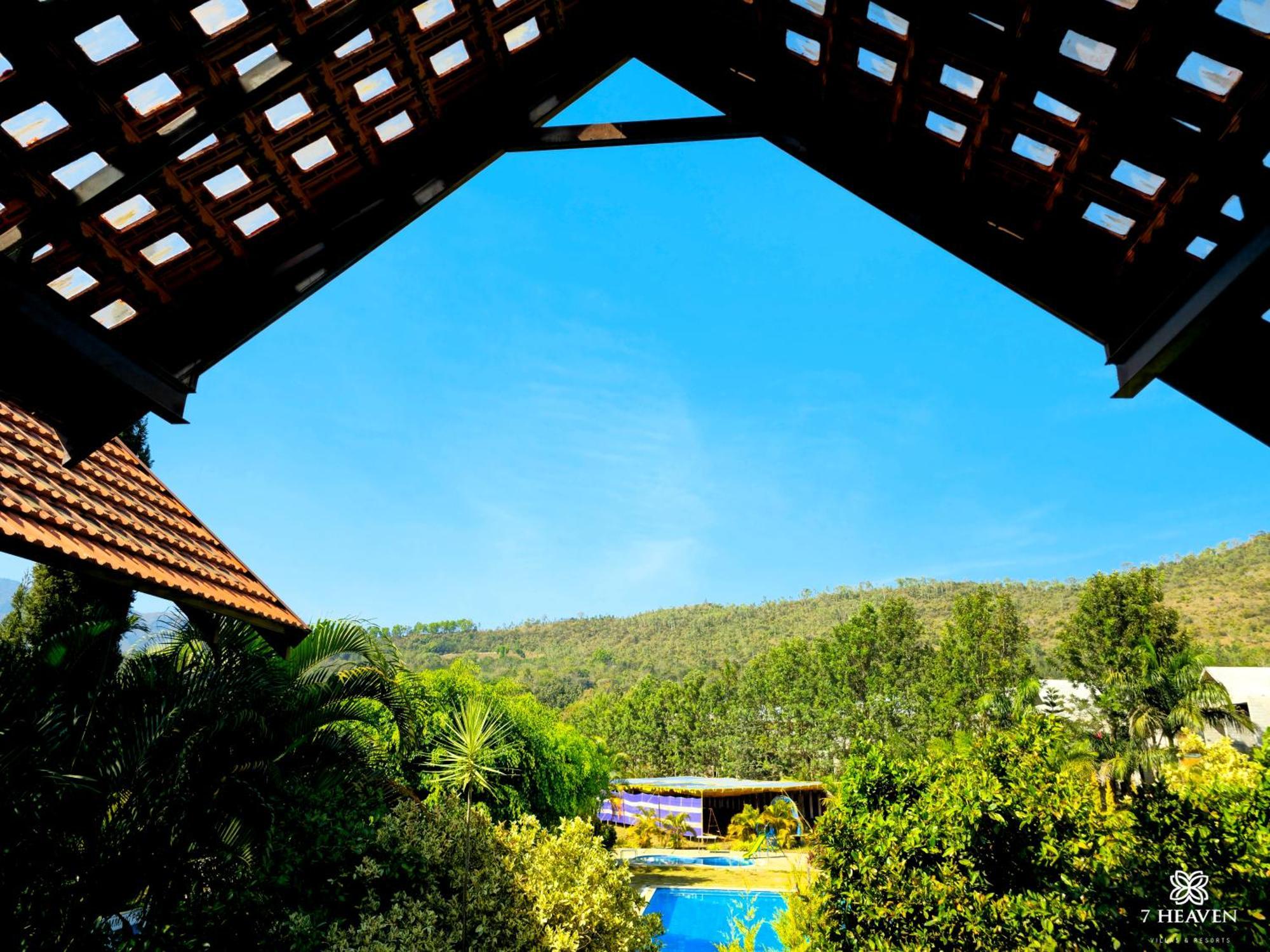 7 Heaven Villas & Resorts Chikmagalur Exterior photo